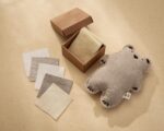 Кутия с тъкани Montessori с подредени тъкани 2